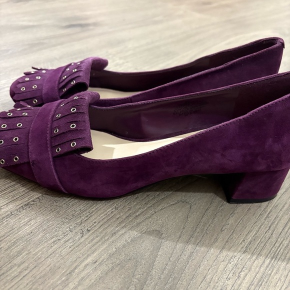 Nine West Wine Purple Suede Block Heel Loafer Sz 8 Fringe Studded NEW Classic - Picture 4 of 9
